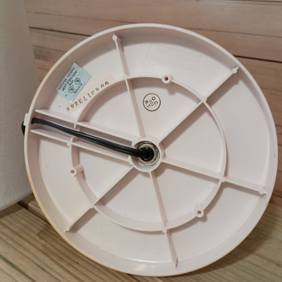 Vintage Coke bottle cap lamp 1997 retro lamp with original shade - Picture 5 of 10